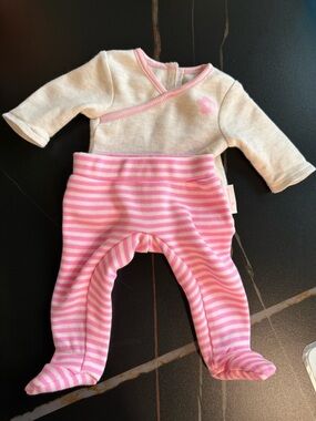 AG bity baby outfit, brand new!